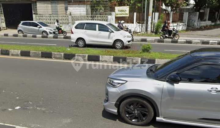 Dijual Tanah Lokasi Pinggir Ringroad Utara Dekat Ugm