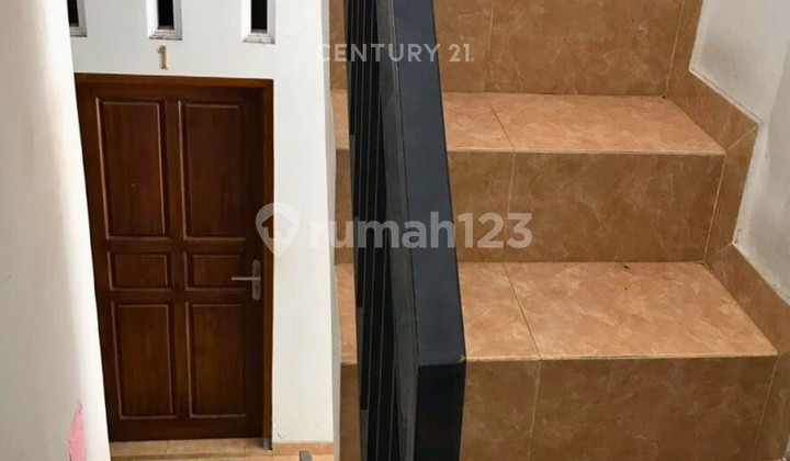 Kos Dengan 10 KT Dan Kamar Mandi Dalam 850 M Dari UMY 2