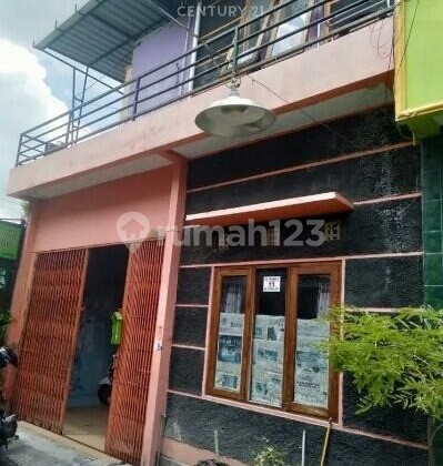 Kost Dg KT 7 and 6 KM in Minomartani, Suitable for Business or Investment