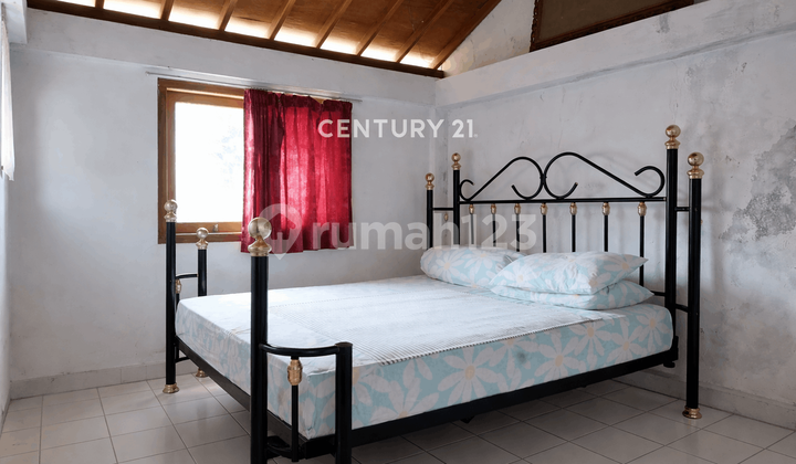 Rumah 2 Lantai Dalam Perumahan Dekat Kampus Uii Jalan Kaliurang 2