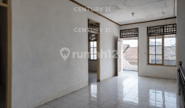 Rumah Pinggir Jalan Dekat Mirota Minomartani untuk Hunian 2