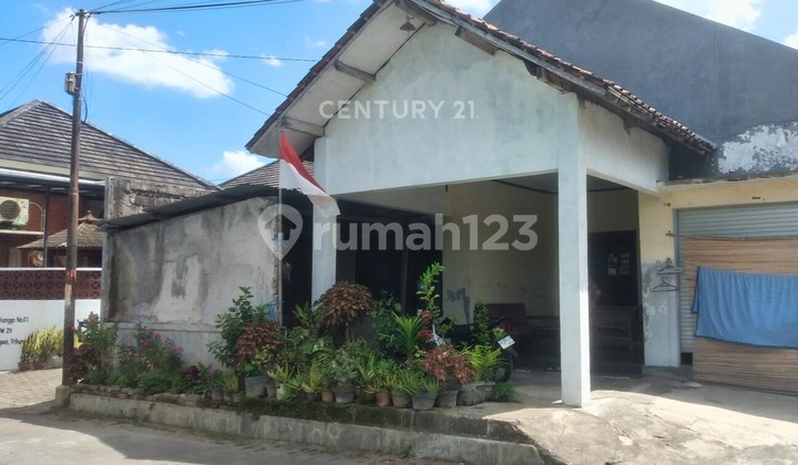 Rumah Cocok Untuk Bisnis Kos Di Belakang RS Queen Latifa Jogja Rumah Cocok Untuk Bisnis Kos Di Belakang RS Queen Latifa Jogja