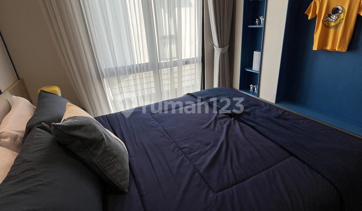 Rumah 2 Lantai desain bagus deket pasar, jalan tol, sekolah, rumah sakit