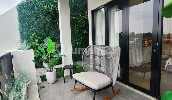 Rumah Mewah 3 Lantai untuk Pasangan Muda 1