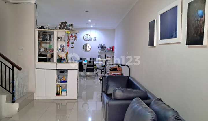 Rumah Full Renovasi di Cluster Bohemia, Gading Serpong, Tangerang 2