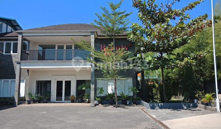 Rare, Former Bread Factory in Sapan Tegalluar Bandung