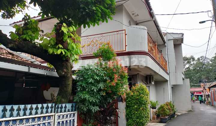 Bu! Rumah Dijual Pasar Rebo Jakarta Timur - 2 Lantai SHM, Dekat Tol Jorr & Raya Bogor