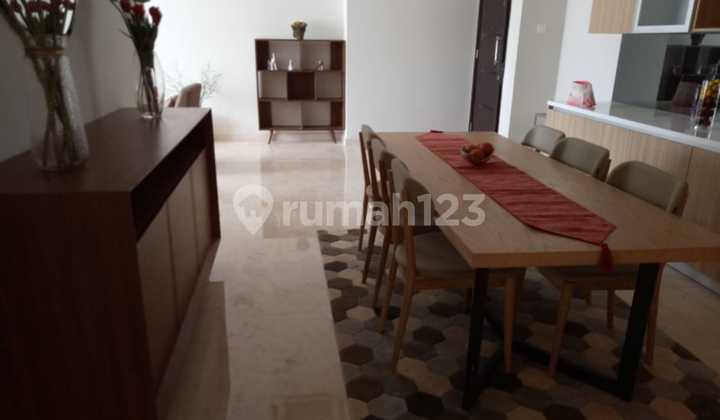 DISEWAKAN - THE GROOVE SUITES 3BR, 127 m², Ada Balkon Rp 17 Juta/Bulan
