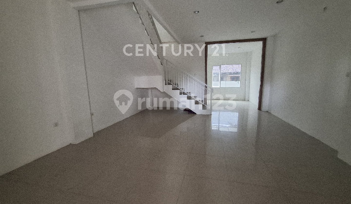 Disewakan Ruko 3 Lt Bangunan Baru Utk Usaha Di Cilandak JakSel