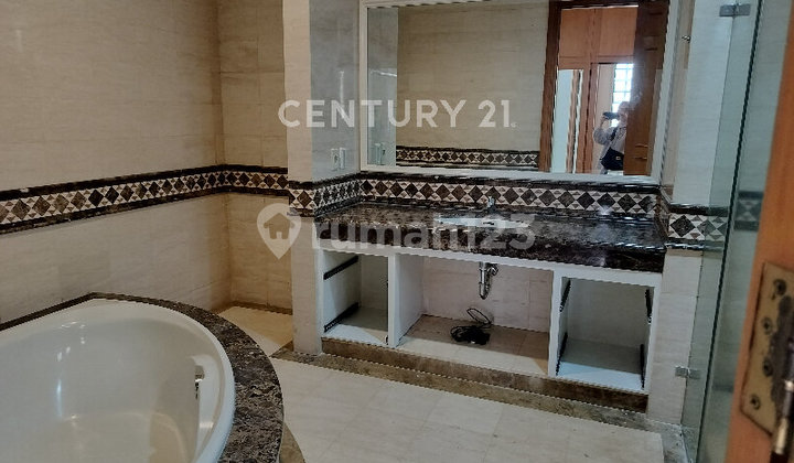 For Rent: A House with a Serene Atmosphere in an Elite Area of South Jakarta 2