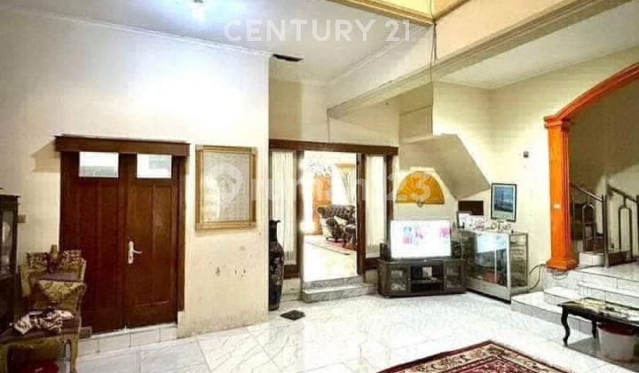 Rumah 2 Lt Dibawah NJOP Radio Dalam Kebayoran Baru Jakarta 