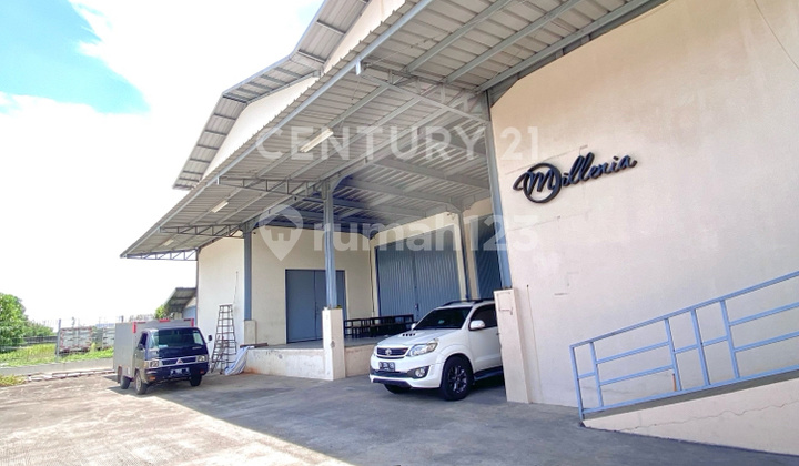 2-Story Ready-to-Use Warehouse in Marunda Area 2-Story Ready-to-Use Warehouse in Marunda Area