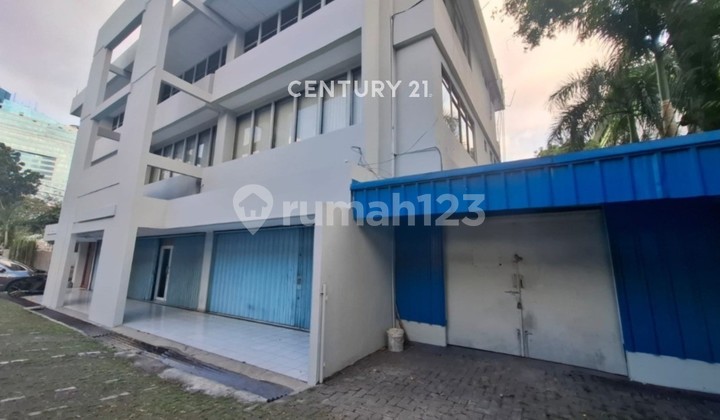 For Rent 2-Story Shophouse Suitable for Office in Tendean Mampang 1