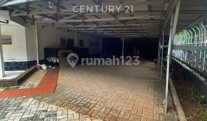 Lokasi Strategis untuk Kantor atau Ruang Usaha di Area Pakubuwono 2
