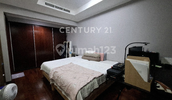 Spacious Elegant & Comfortable Apartment at Essence Darmawangsa Kebayoran 2