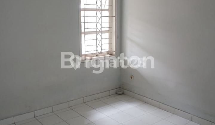RUMAH JUAL SEWA DI CLUSTER PARIS KOTA WISATA 2