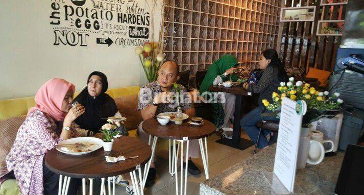 RUMAH dan RESTO Tanel Restaurant Pasar Minggu Jakarta Selatan 2