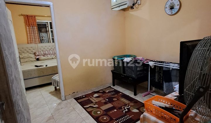 Rumah Di.cipondoh Tangerang. 2