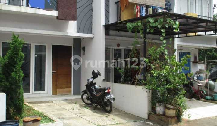 Dijual atau Disewa Rumah di Palm Resedence