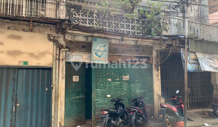 Strategically Located Shophouse in the Center of Bogor City - Land Included 1