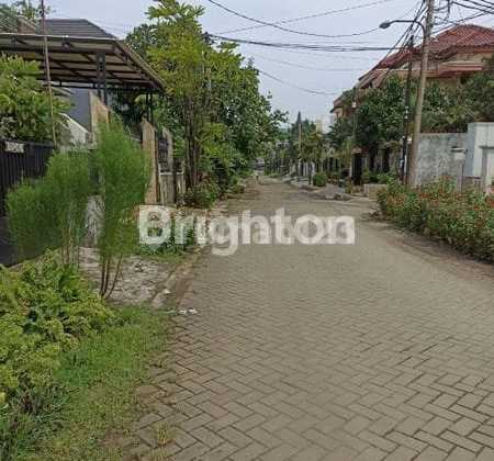 Dijual Rumah Apik & Terawat Semi Furnish Dengan Harga Rp: 2.375.000.000 Di Dekat Cileduk Tangerang 2