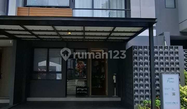 For Sale Teravia House in BSD by Sinar Mas Land