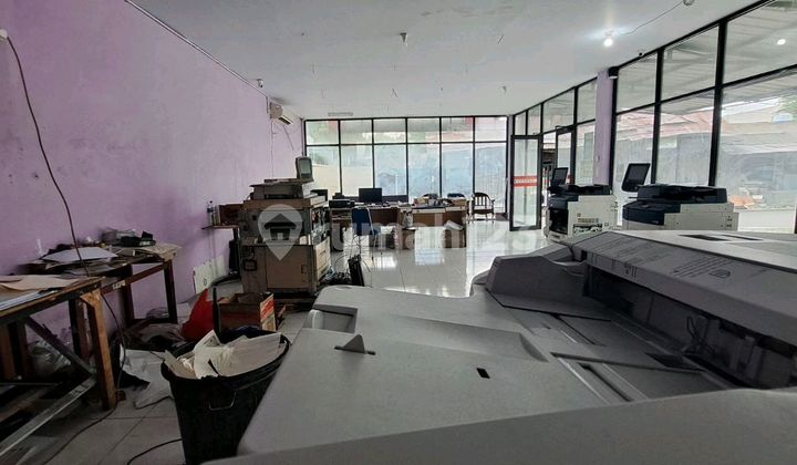 For Sale: Commercial Space / Shophouse 2