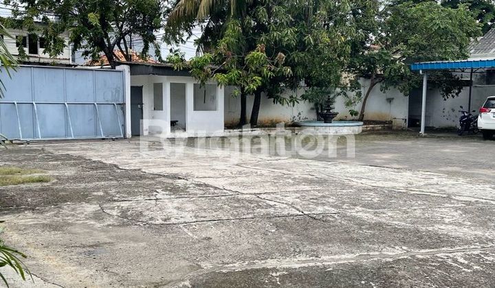 For Rent WAREHOUSE/FACTORY in West Jakarta price 1.1 B Negotiable