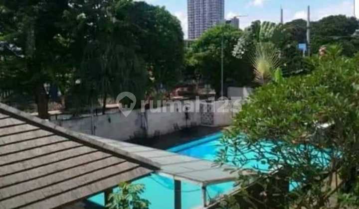 Dijual Rumah Ada Kolam Renang ******** 1