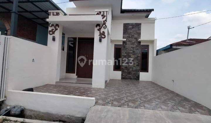 Rumah Desain Bali Di Marelan 2