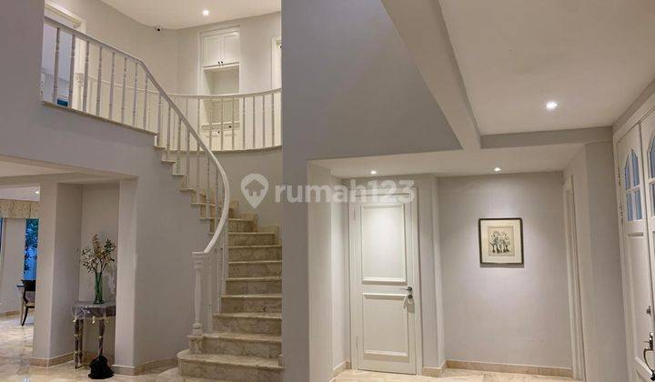 Disewakan Rumah Mewah Lippo Karawaci 2