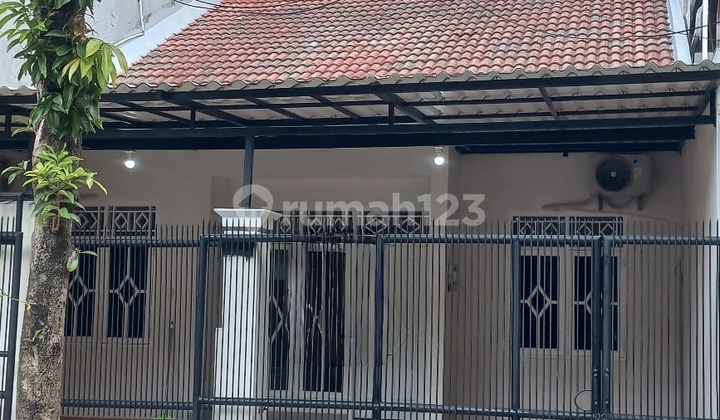 Rumah Rapih Siap Huni Cluster Mahoni Taman Royal 1 Rumah Rapih Siap Huni Cluster Mahoni Taman Royal 1