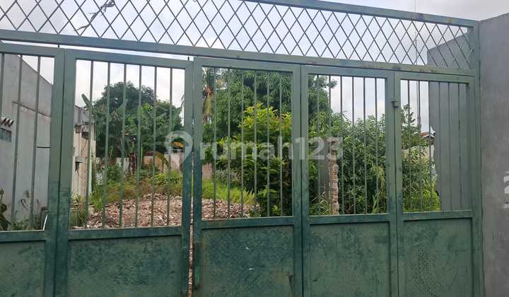 Flat Land Strategic Location on the Side of Cipondoh Main Road, Tangerang Flat Land Strategic Location on the Side of Cipondoh Main Road, Tangerang