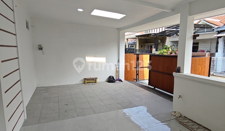 Rumah Minimalis Full Renov di Modernland 2