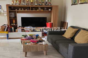 Rumah Full Furnished Dekat Tol di Modernland