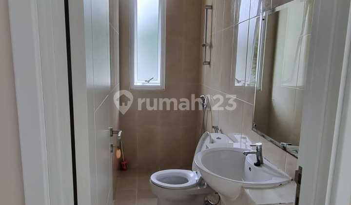 Ready-to-Occupy 2-Story House Anila House Vanya Park in BSD City