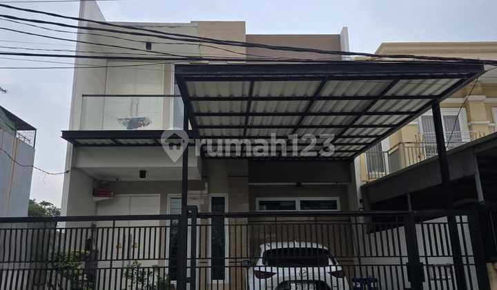 Dijual Cluster Beverly Hills Duta Garden Tangerang 2