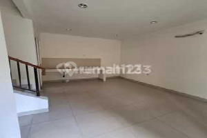 Murah Banget Rumah di Cluster Thomson Gading Serpong 1