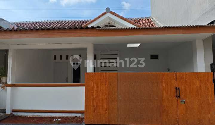Rumah Minimalis Full Renov di Modernland