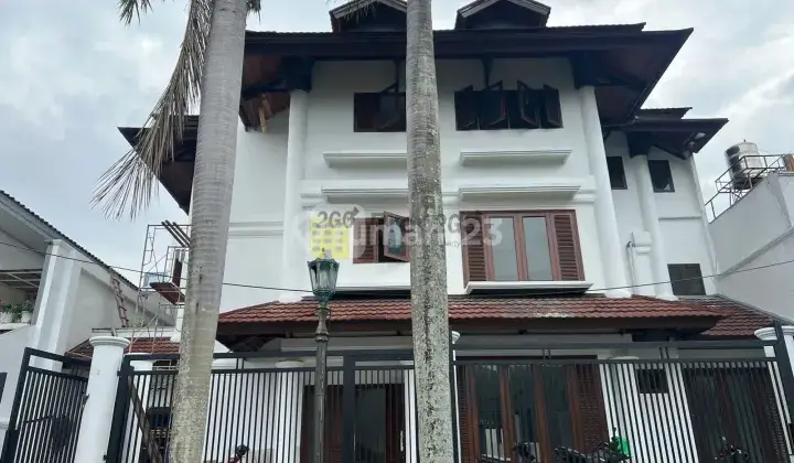 Rumah Dijual Cepat Di Jl. Taman Patra, Kuningan, Jakarta Selatan 1