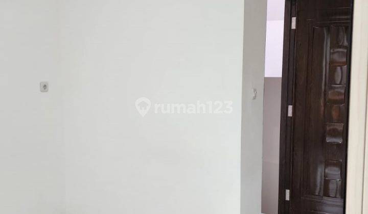 Rumah 2 Lantai Unfurnished SHM di Salemba Paseban Jakarta Pusat, Jakarta Pusat 2