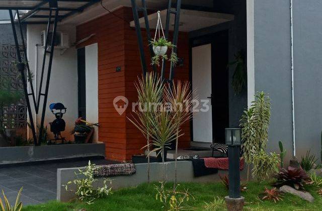 Rumah 2 Lantai Asri, Lokasi Strategis, Fasilitas Lengkap Di Timur Cibubur 1