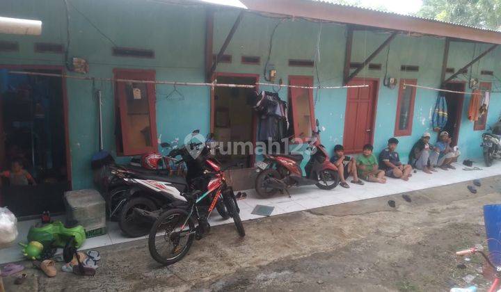 Kontrakan
5 Pintu  / 3 Sekat Ruangan 
terisi Full Pengontrak 1