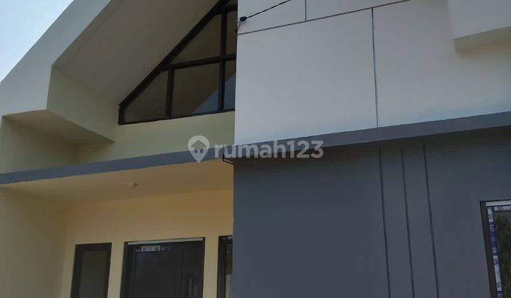 Rumah Ready Siap Huni Dekat Kawasan Pendidikan Dan Pusat Bisnis Depok 2