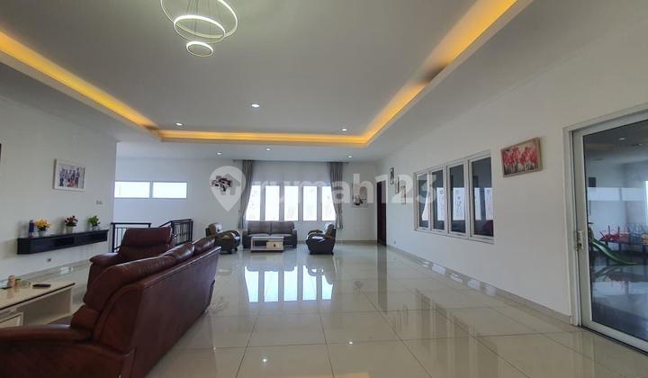 Dijual Rumah Mewah Mainroad Lembang 2