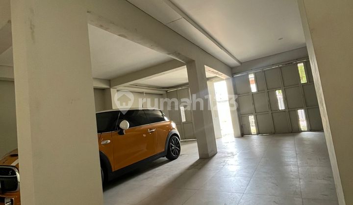 For Sale Cheap Luxury House Setiabudi Regency 2