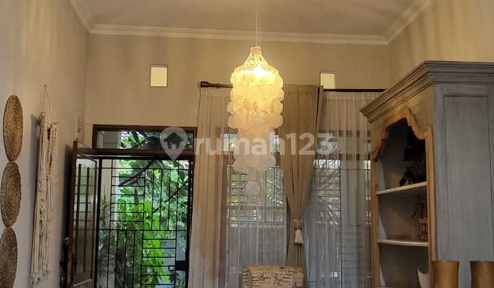 Dijual Rumah Cantik Nuansa Etnic Taman Kopo Indah 3 Bandung 2