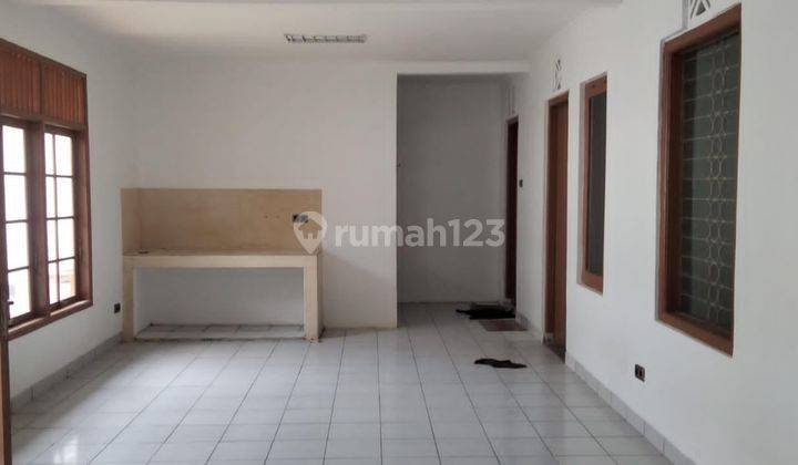 Disewakan Rumah Siap Huni Sayap Riau Bandung 2