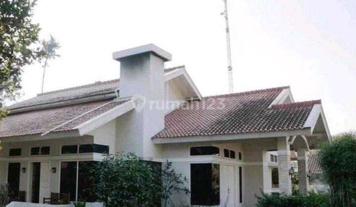 Disewakan Rumah Villa Lembang  1