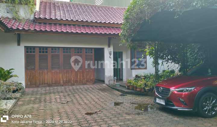 For Sale, Charming Ready-to-Live-in House in Kramat Jati, East Jakarta 2